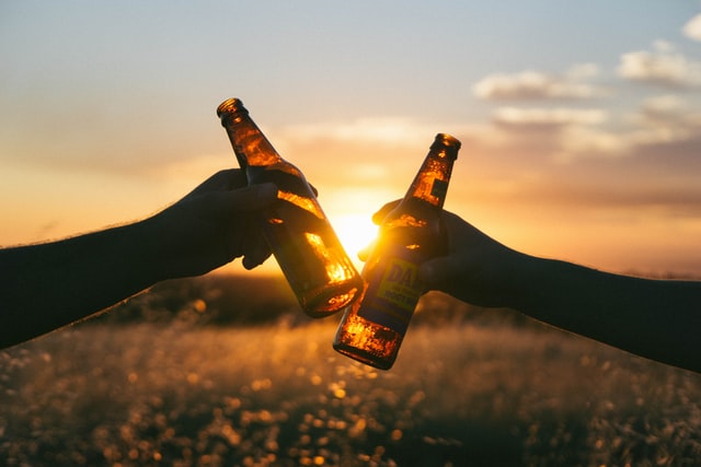 一组走心的啤酒文案精选(图1)